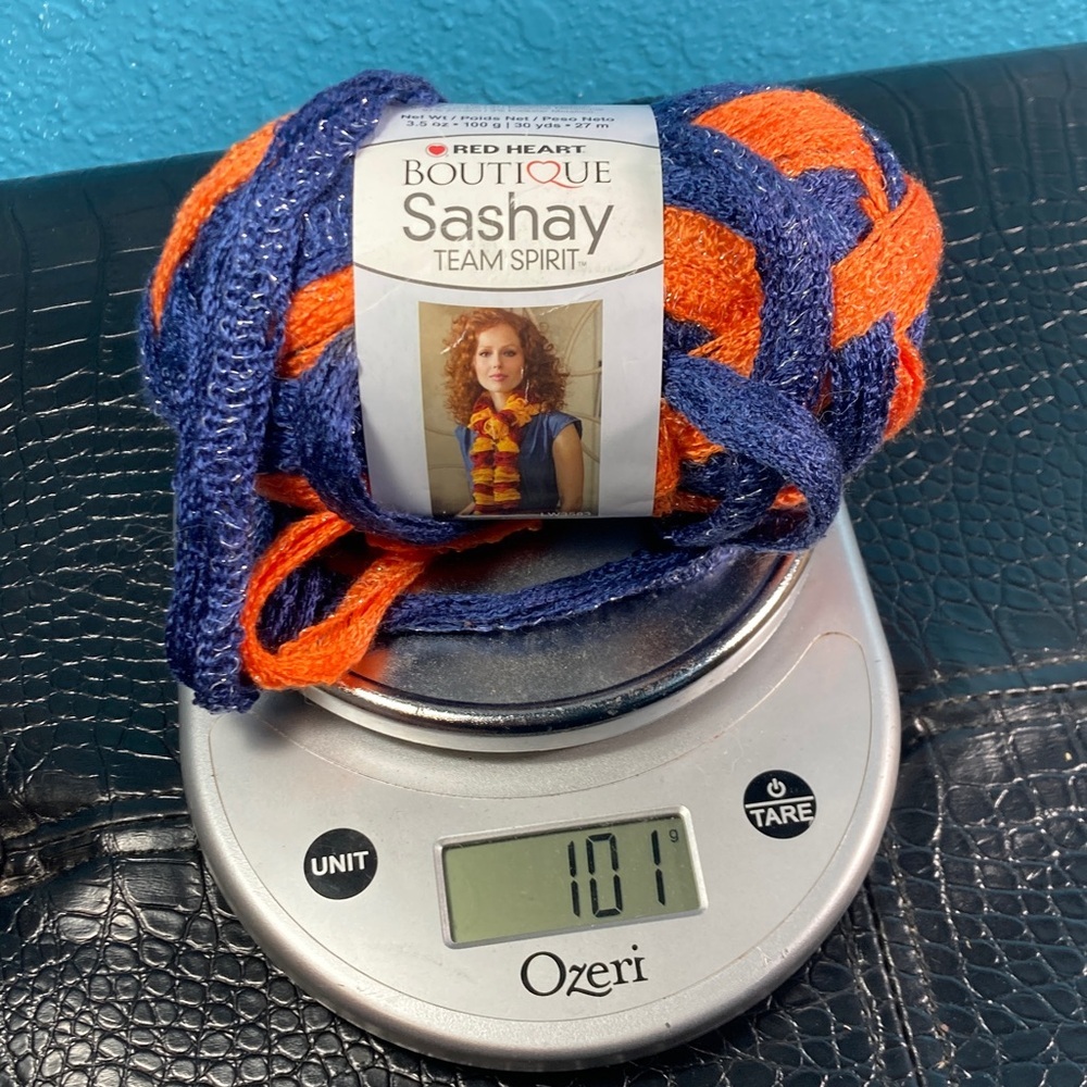 NWT‎ Red Heart Boutique Sashay Team Spirit Yarn color: Orange/Navy SUPER BULKY